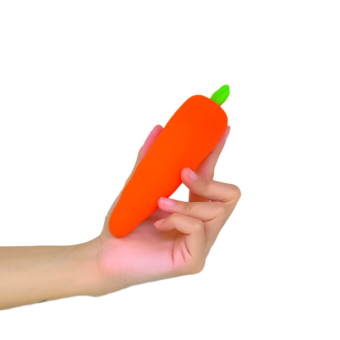 Cheeky Carrot Clit Sucker & Vibrator